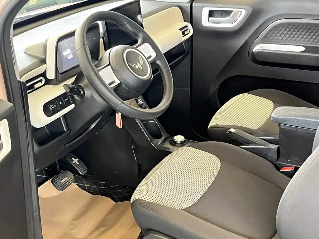 Wuling MINIEV 2024