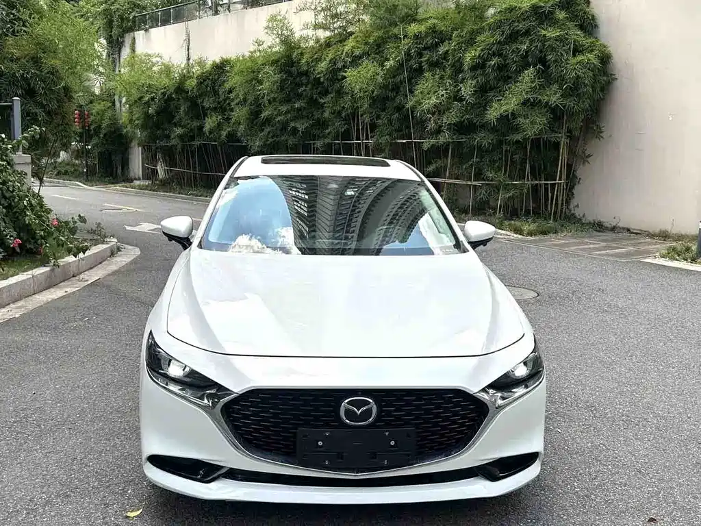 Mazda 3 Axela 2021