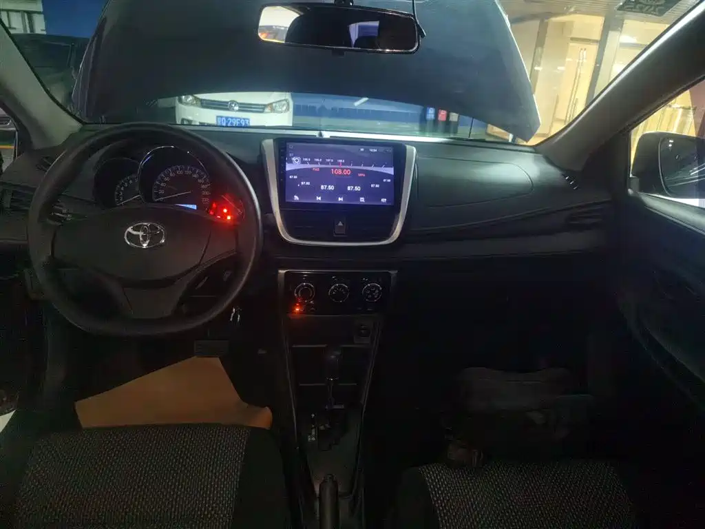 Toyota Vios 2017 — фото 13