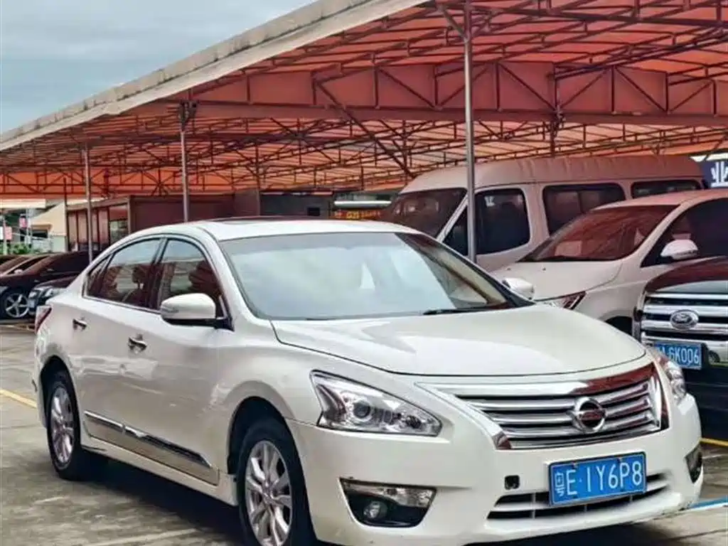 Nissan Teana 2014