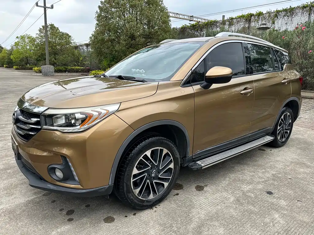 GAC Motor Trumpchi GS4 2017 — фото 8
