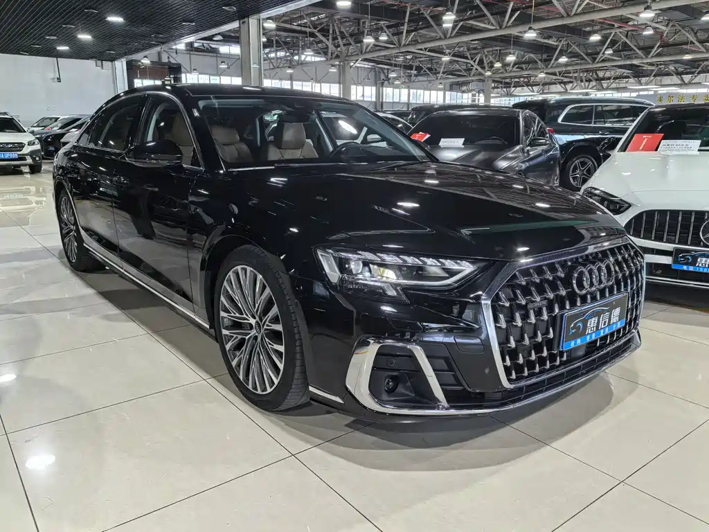 Audi A8 2023