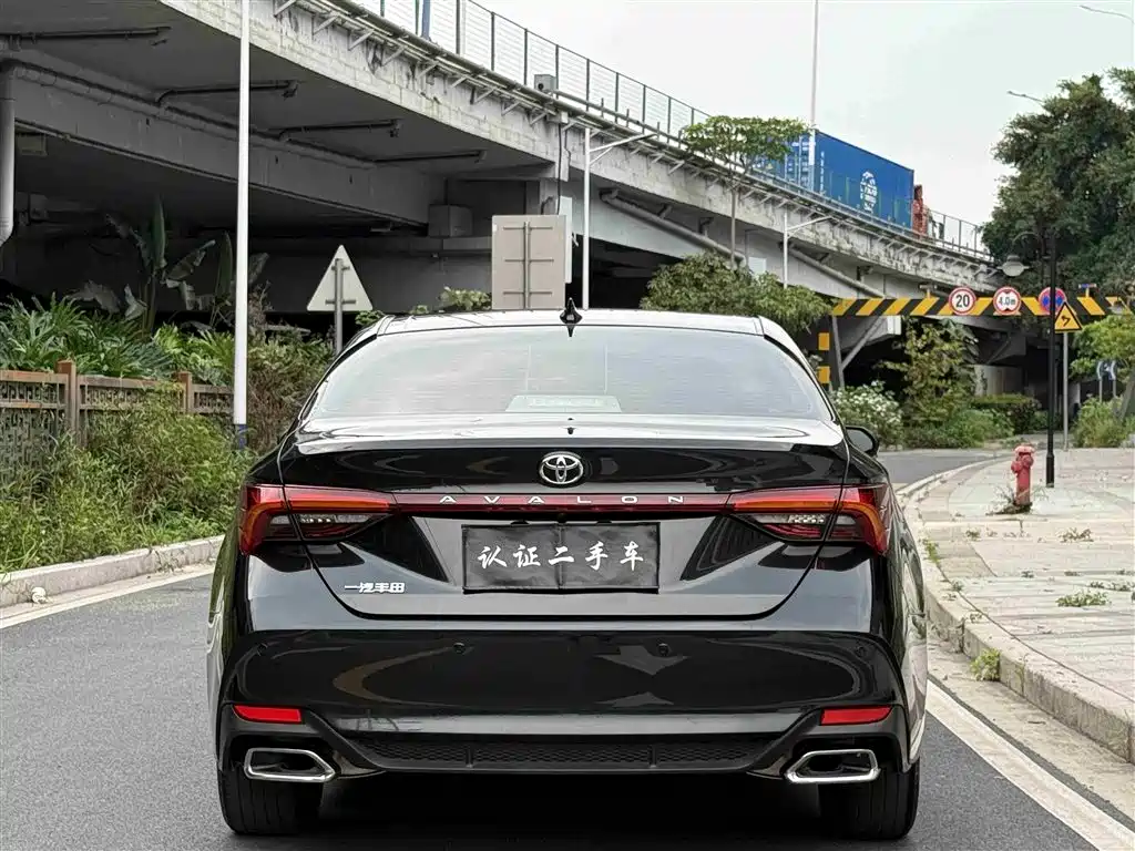 Toyota Avalon 2022 — фото 19