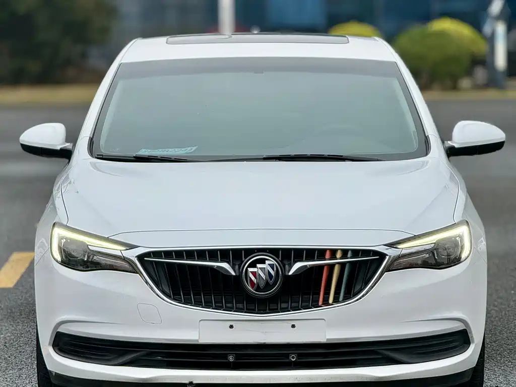 Buick Excelle 2020 — фото 2