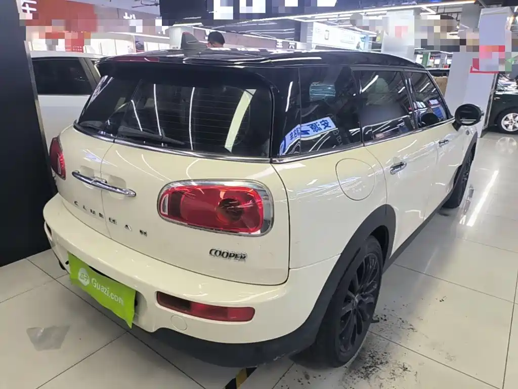 MINI Clubman 2016