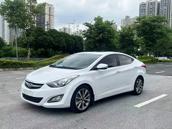 Hyundai Elantra Langdong 2014