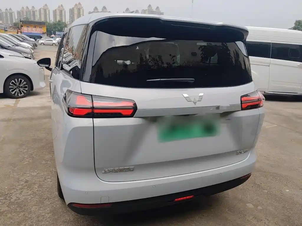 Wuling Starlight 730 New Energy 2025 — фото 6