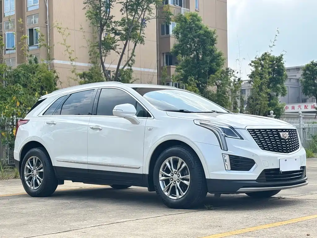 Cadillac XT5 2019 — фото 3