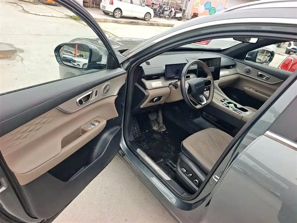 Chery Tiggo 8 PLUS 2025 — фото 16