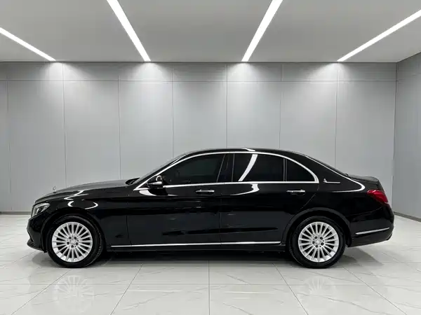 Mercedes-Benz C-Class 2016