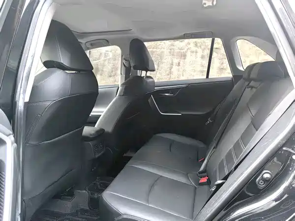 Toyota RAV4 2022