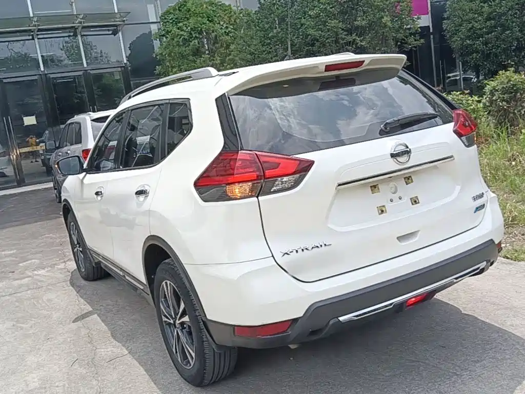 Nissan X-Trail 2017 — фото 23