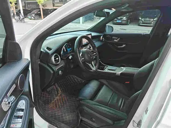 Mercedes-Benz GLC 2020