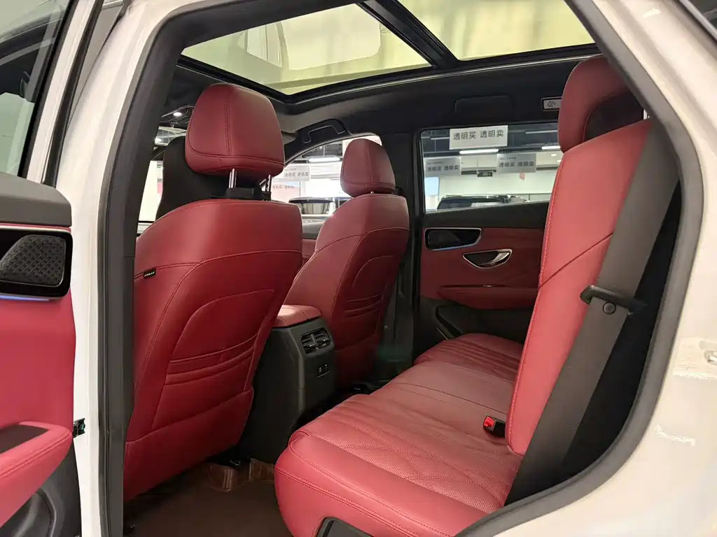 Jetour Jietu X70 PLUS 2025