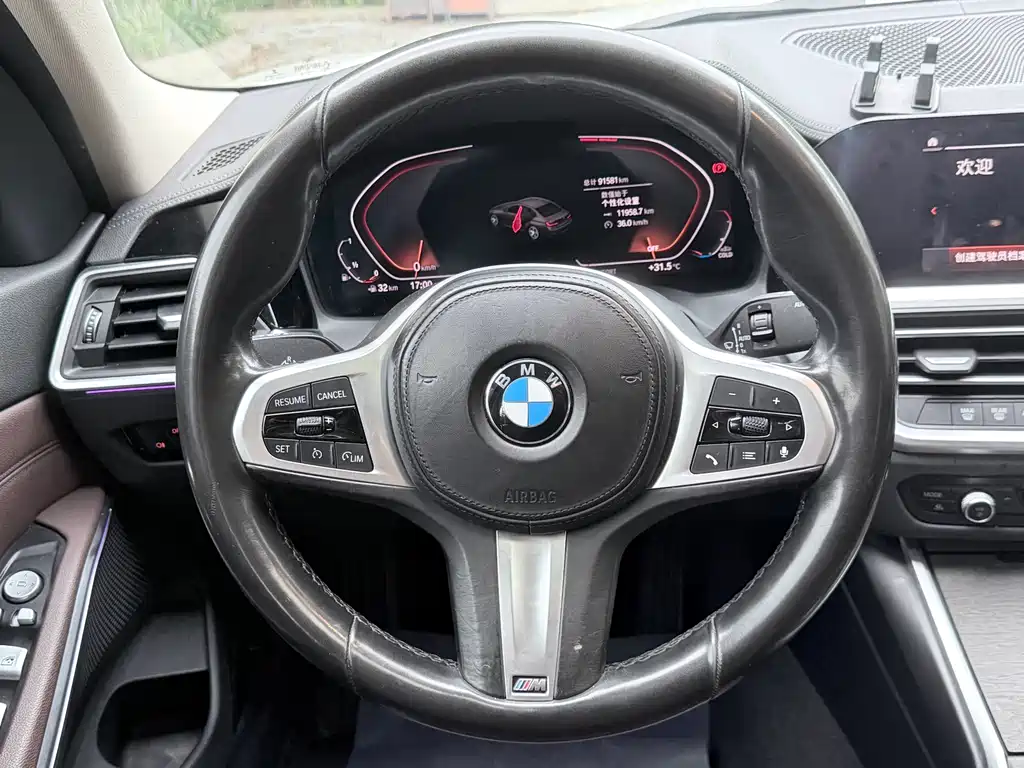 BMW 3 Series 2020 — фото 10