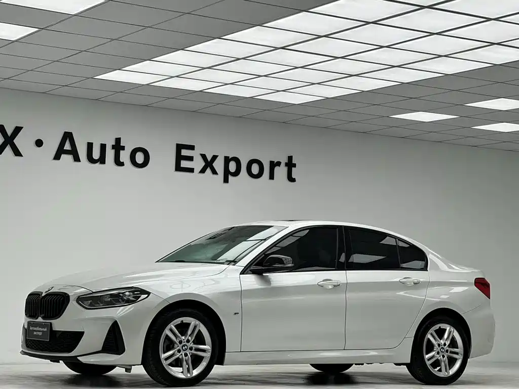 BMW 1 Series 2022