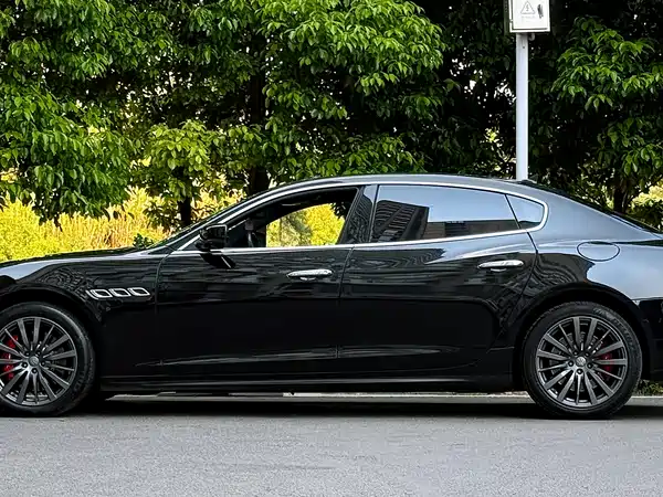 Maserati Quattroporte 2015
