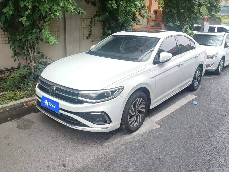 Volkswagen Bora 2024