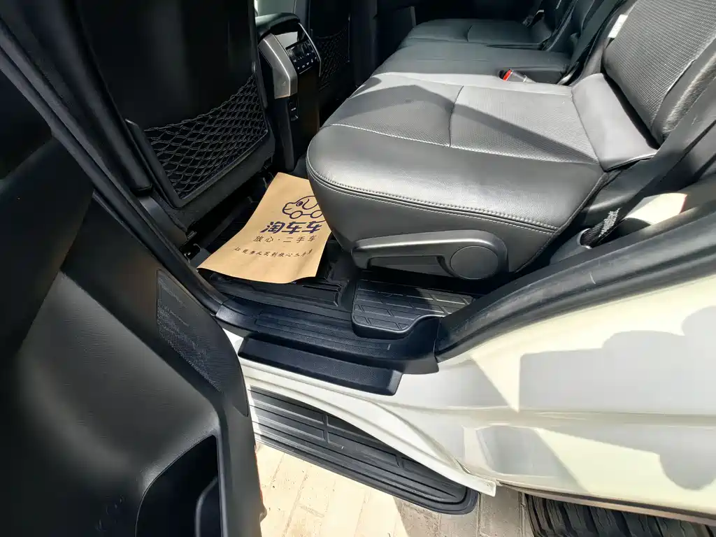 Toyota Prado 2019 — фото 22