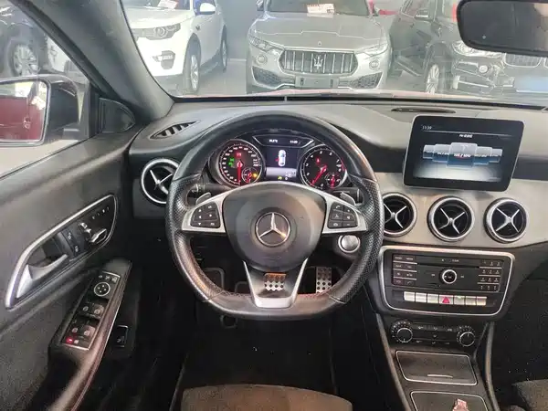 Mercedes-Benz CLA 2017