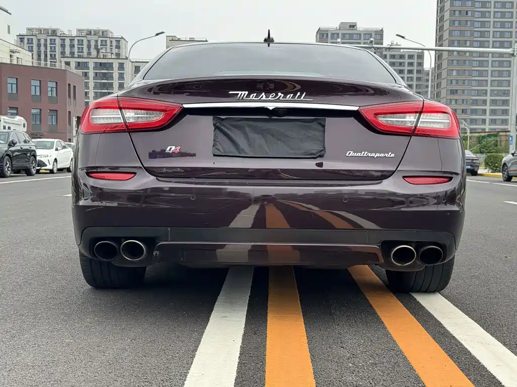 Maserati Quattroporte 2016 — фото 6