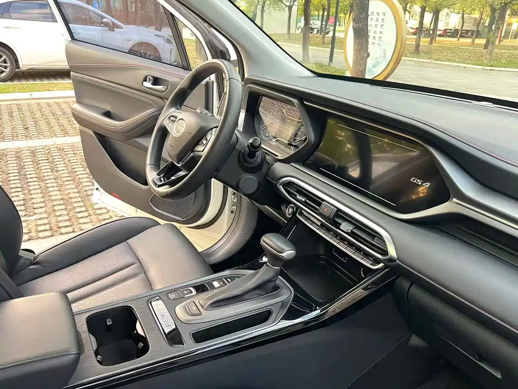 GAC Motor Trumpchi GS4 2021 — фото 17