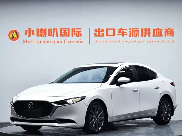 Mazda 3 Axela 2023