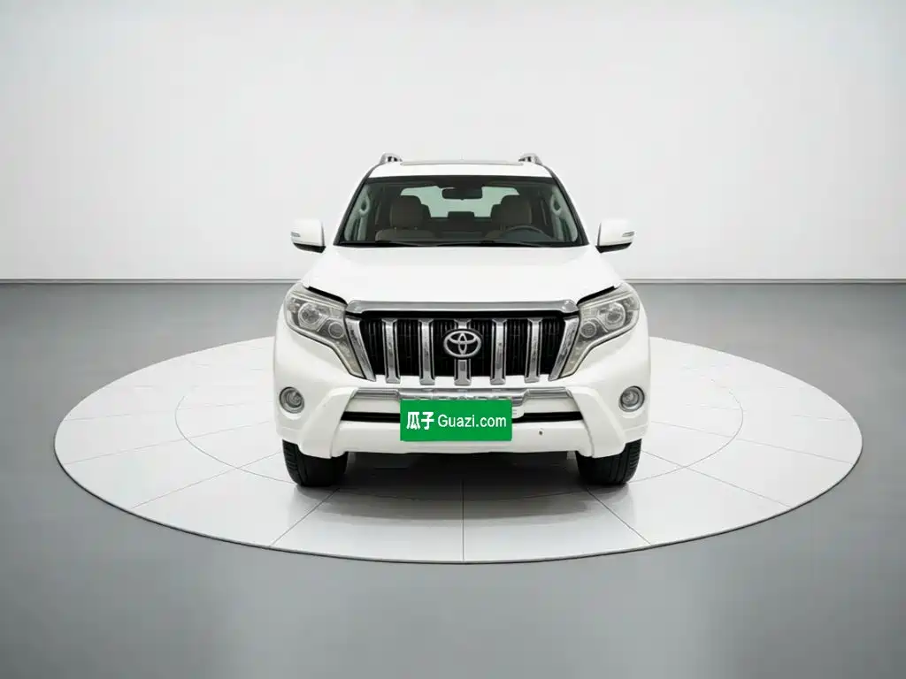 Toyota Prado 2017 — фото 2
