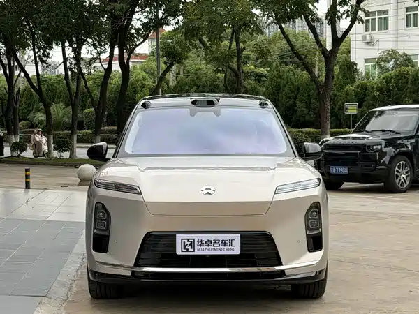 NIO ES8 2026