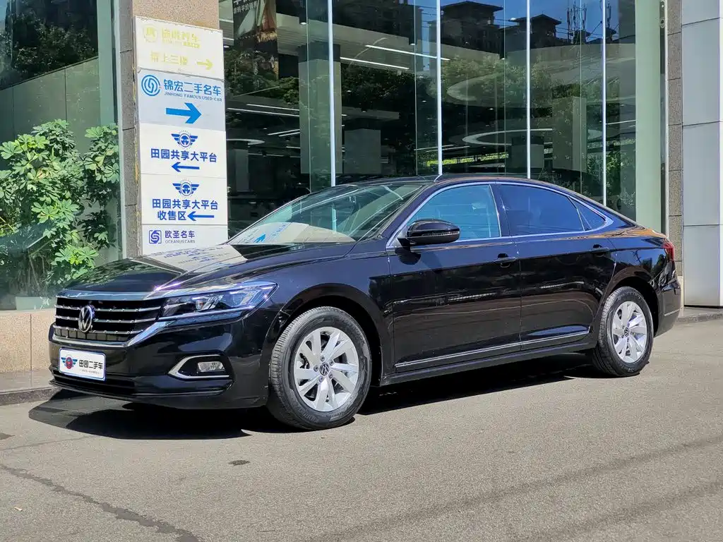 Volkswagen Passat 2022