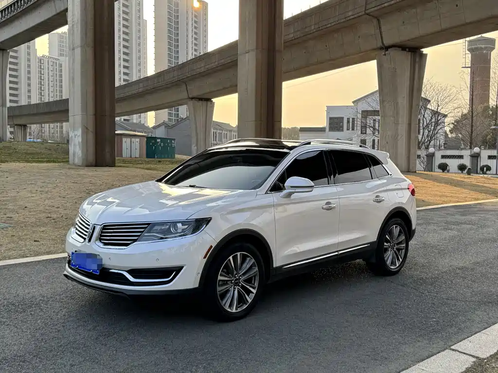 Lincoln MKX 2017 — фото 3