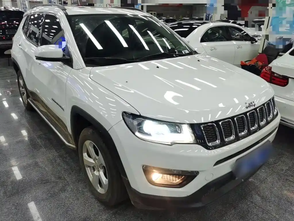 Jeep Compass 2019 — фото 4