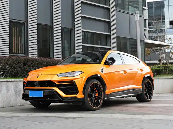 Lamborghini Urus 2021