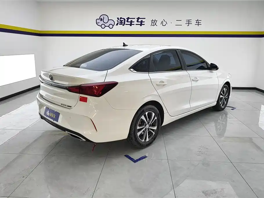 Changan Eado 2022 — фото 3