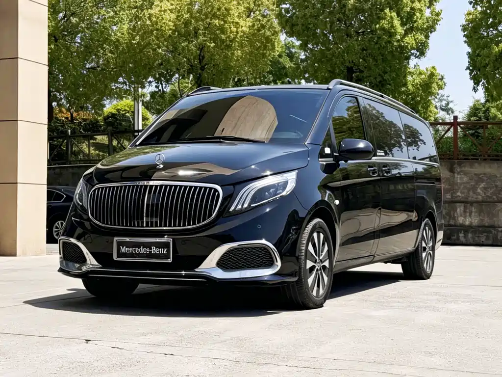 Mercedes-Benz Vito 2023 — фото 1