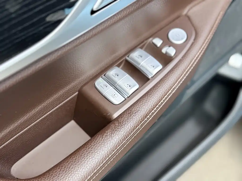 BMW 7 Series 2019 — фото 21
