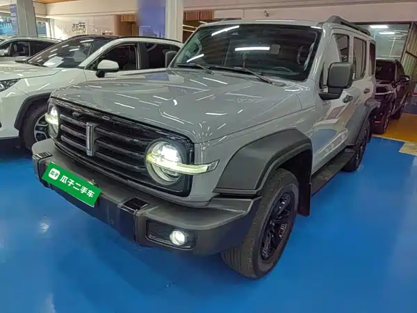 Tank 300 2021