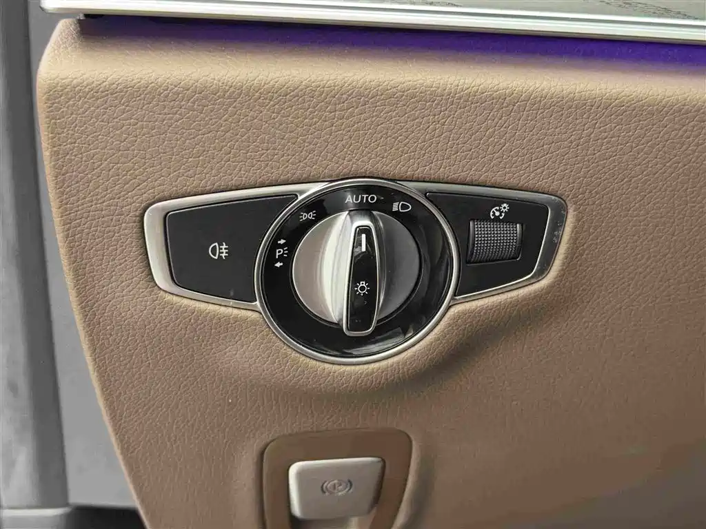 Mercedes-Benz E-Class New Energy 2022 — фото 16