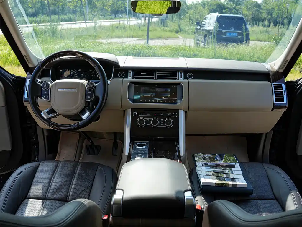 Land Rover Range Rover 2017 — фото 6