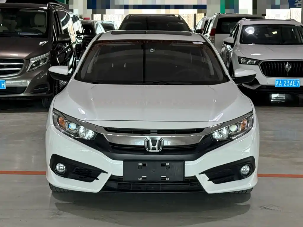 Honda Civic 2018 — фото 2