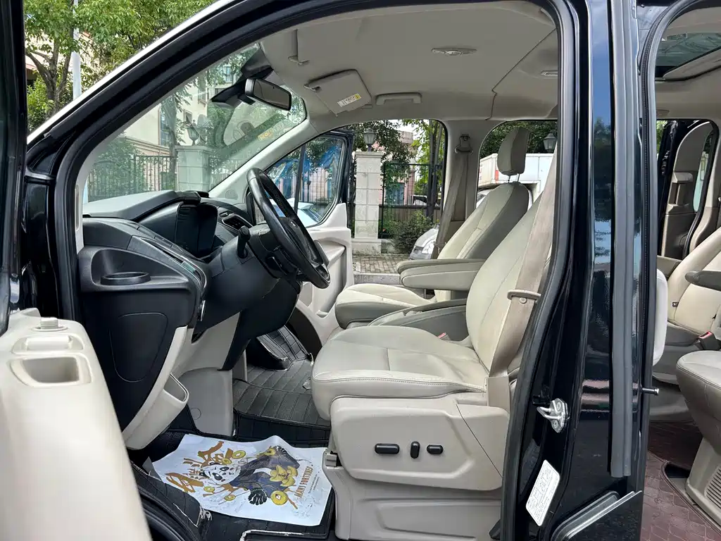 Ford Tourneo 2019 — фото 9