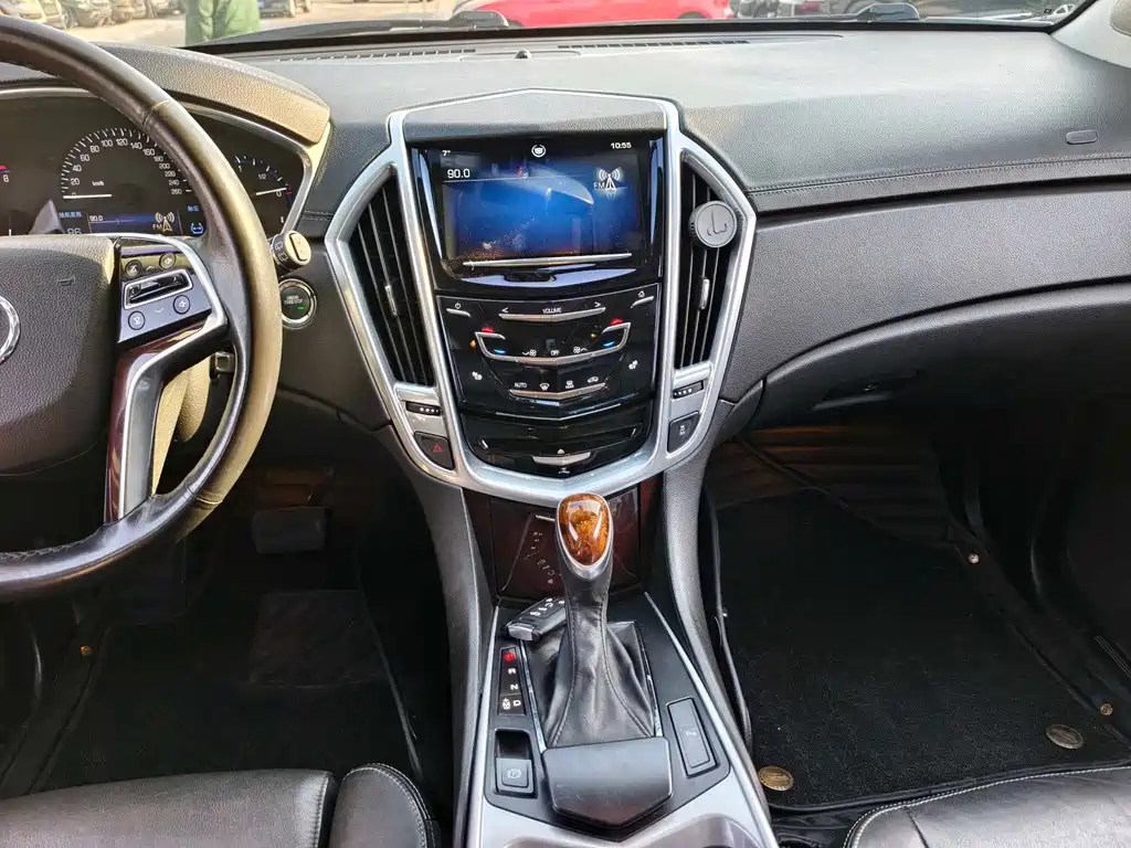 Cadillac SRX 2013 — фото 15