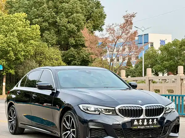 BMW 3 Series 2021