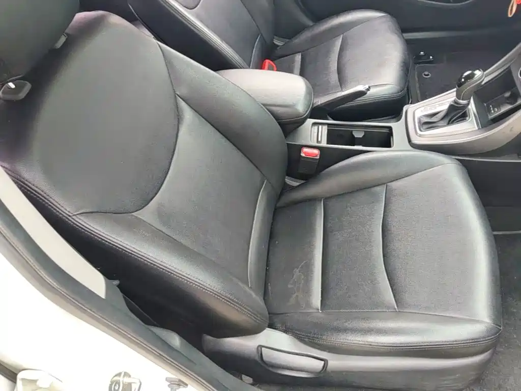 Hyundai Elantra 2017 — фото 25