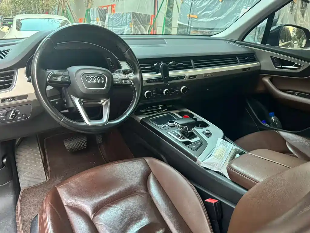 Audi Q7 2016 — фото 6