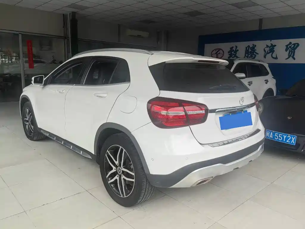 Mercedes-Benz GLA 2018