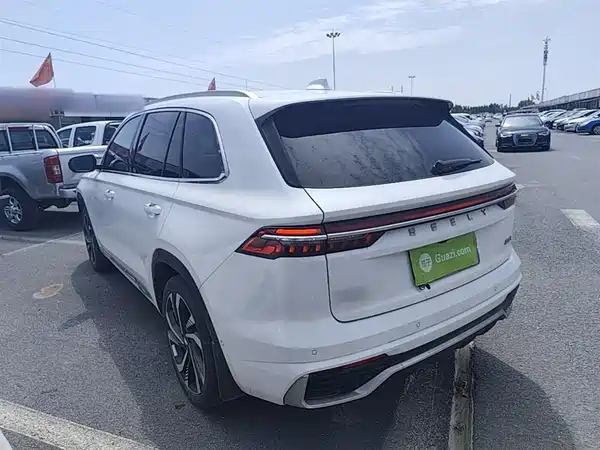 Geely Xingyue L 2021