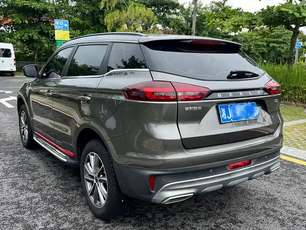 Geely Boyue 2022