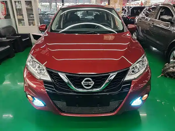Nissan Tiida 2016