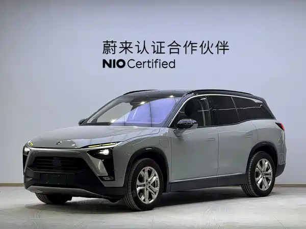 NIO ES8 2021